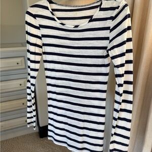 Garnet Hill Navy & White Striped Long-Sleeve Scoop Neck Tee